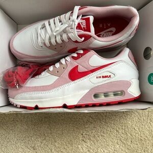 Valentine’s Day air max